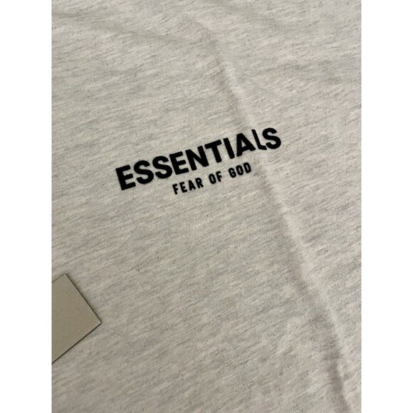 Fear of God Essentials Light Oatmeal Short Sleeve T-Shirt Size Large (SS22) XL - Picture 4 of 11